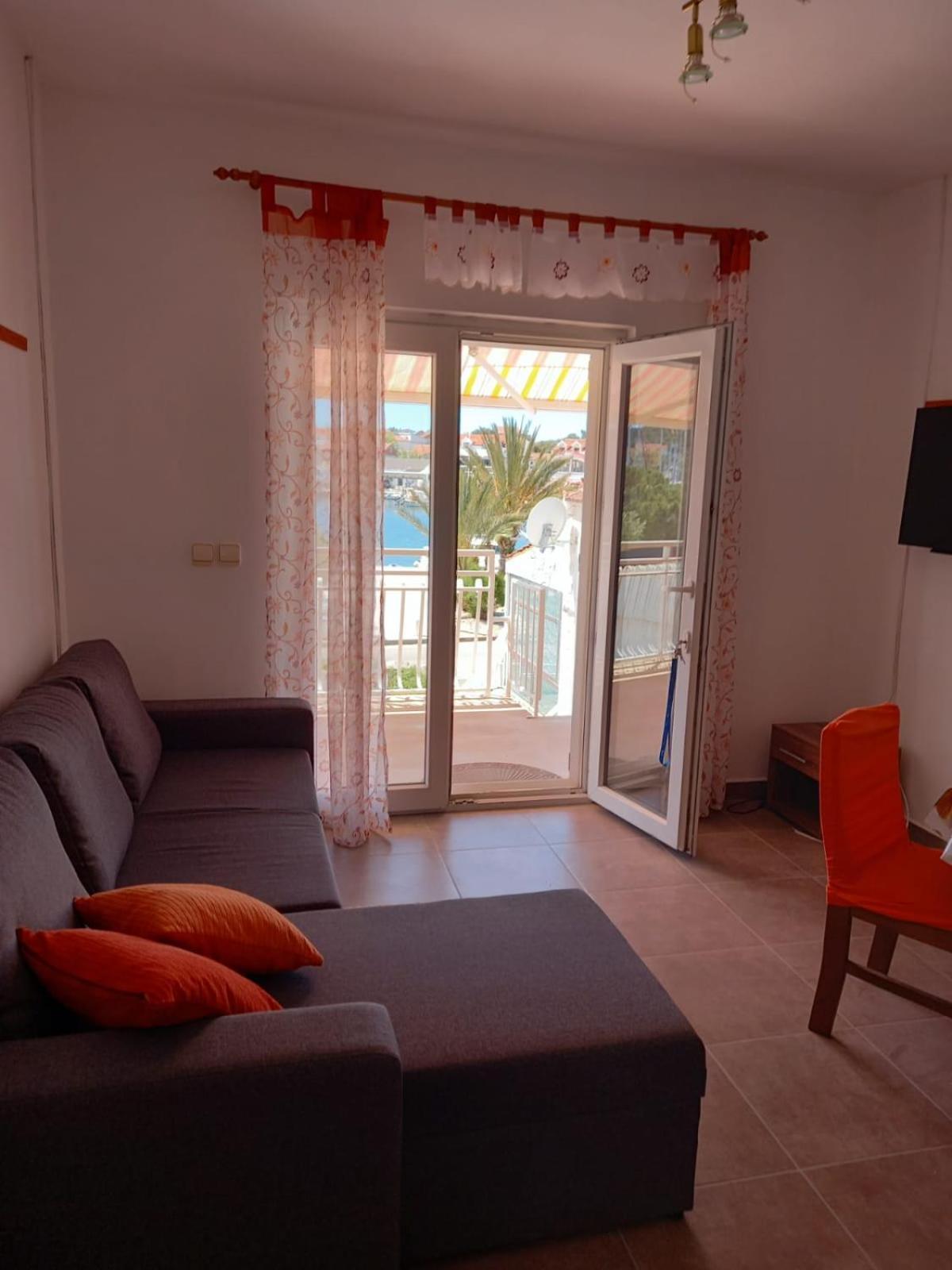 Apartman Rebeka 제제라 외부 사진